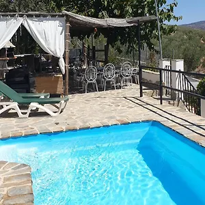 Fuente Villa Zagrilla